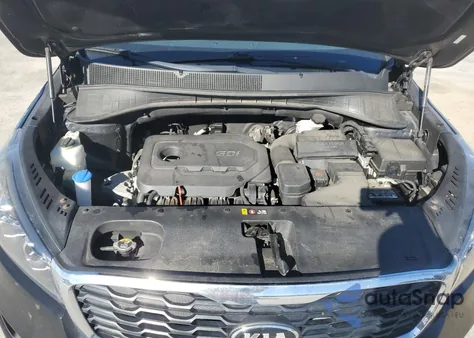 2019 Kia Sorento L from USA, damaged, VIN 5XYPGDA37KG559858